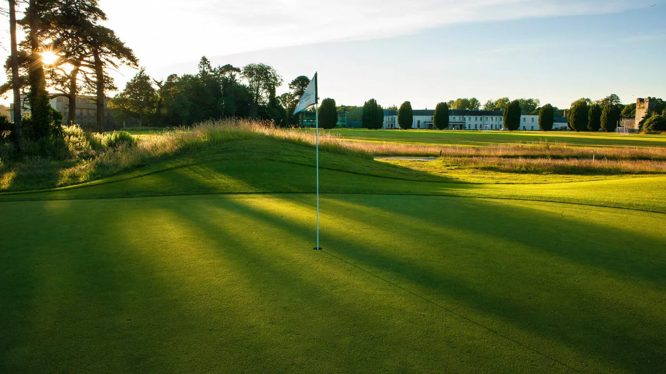 CMR Golf Morning Rays Flag