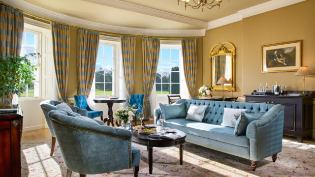 Presidential Lounge 4500px